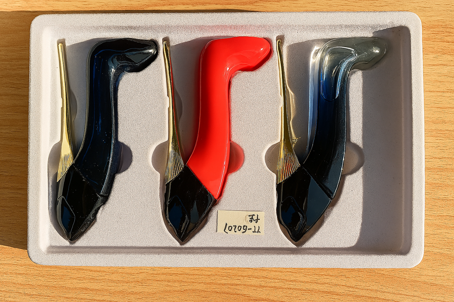 Maiden Anna - Cool Girl Gift Box Lady’s Perfume (Original)